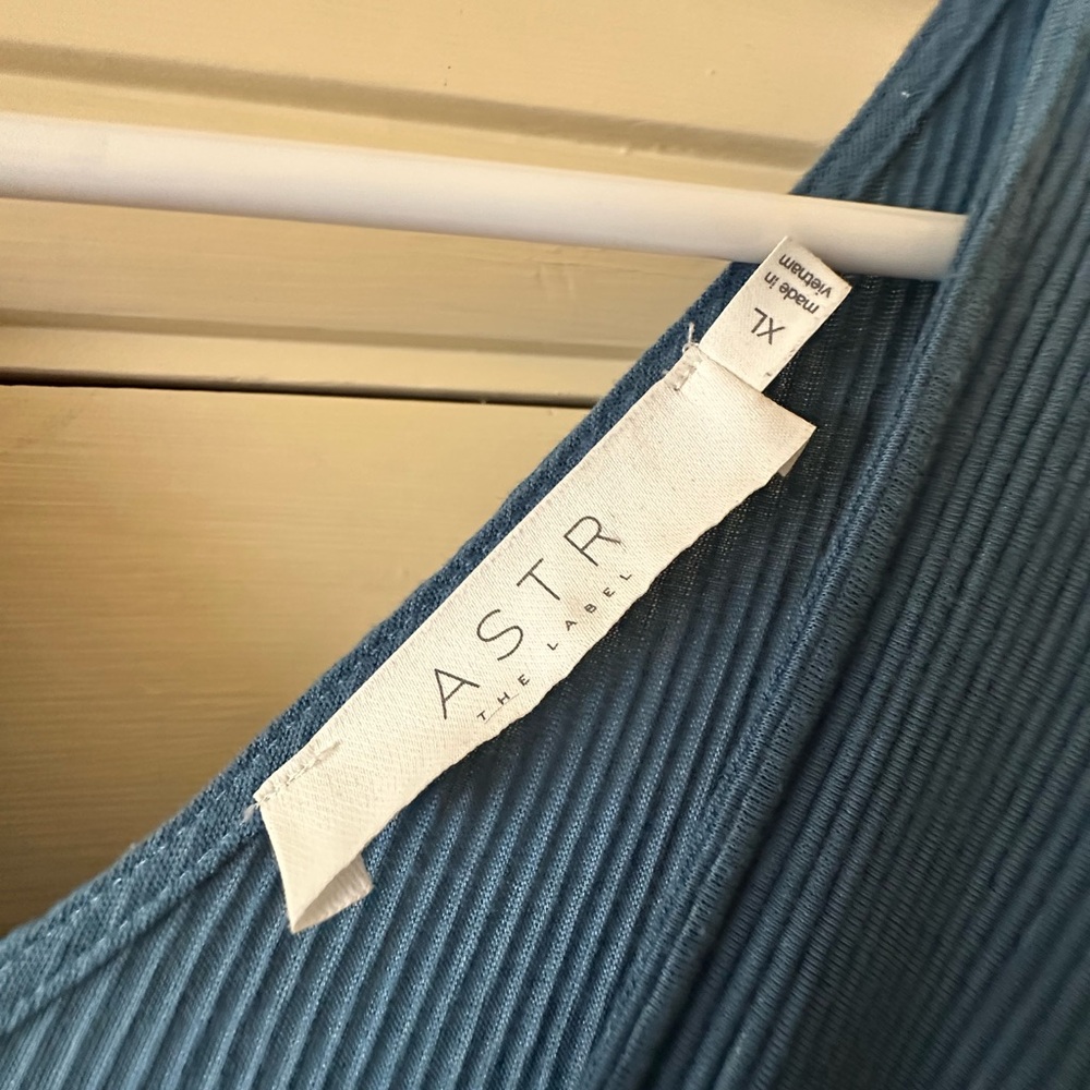 ASTR the Label Blue Jumpsuit, Size XL - Picture 2 of 3